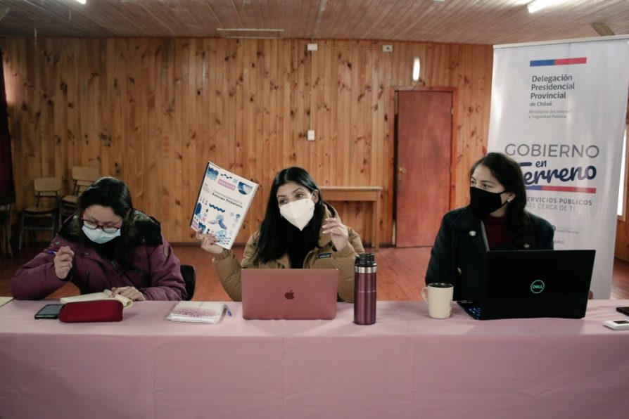 Gabinete regional sesiona en Chiloé