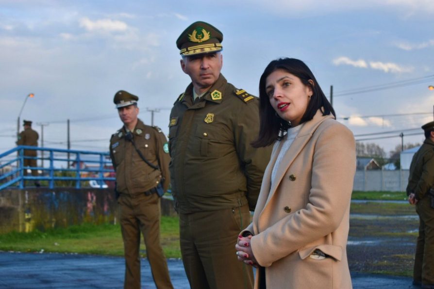 Delegación Presidencial Regional de Los Lagos anuncia querella contra responsables de agresión a carabineros en Puerto Montt