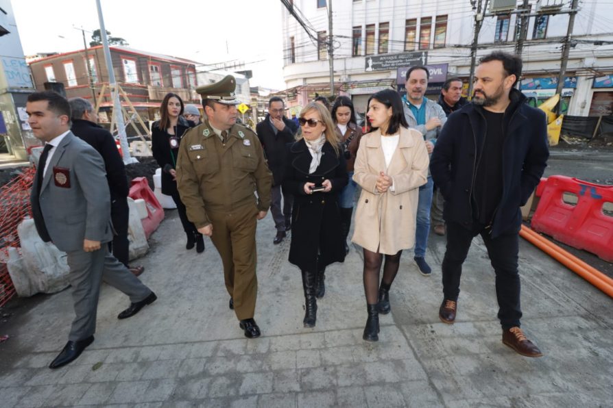 Realizan recorrido por calle Antonio Varas para reforzar seguridad