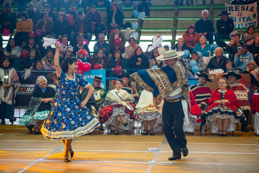 Osorno representará a la región de Los Lagos en el Campeonato Nacional de Cueca del Adulto Mayor