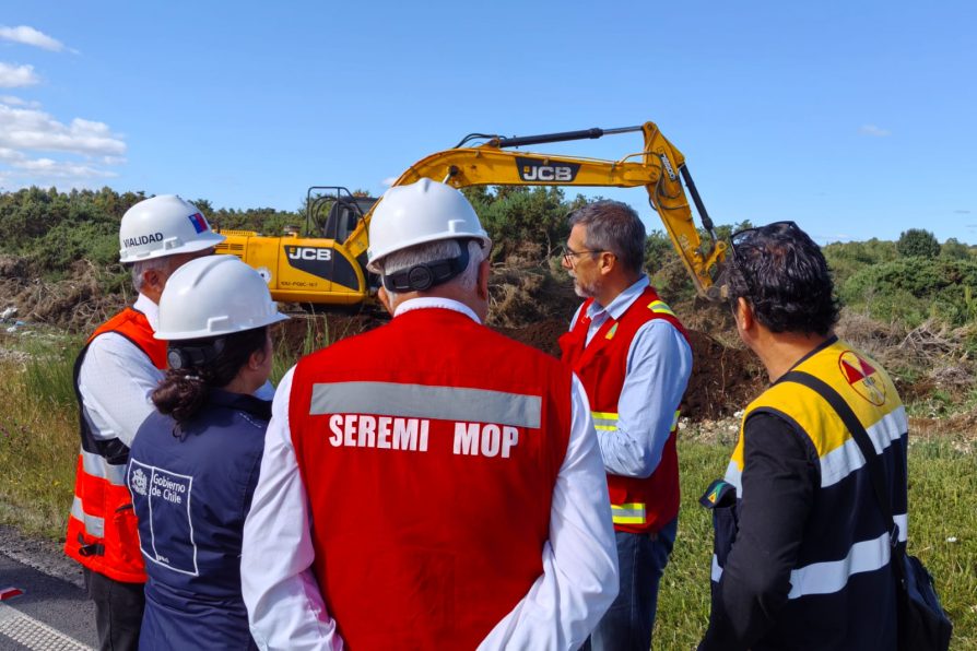 MOP y CONAF han construido 298 kilómetros de cortafuegos en la región de Los Lagos durante esta temporada