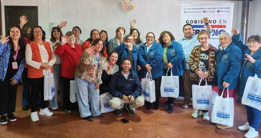 En el Mes de las Personas Mayores club “Recuerdos del Pasado” de Alerce en Puerto Montt fue visitado por la Delegación Presidencial Regional